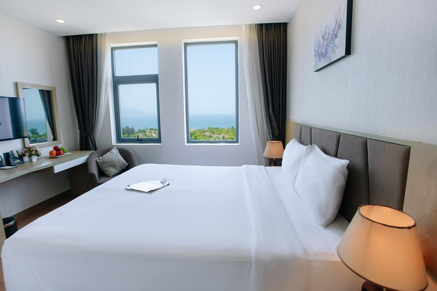 Lavencos Hotel Danang Exterior photo