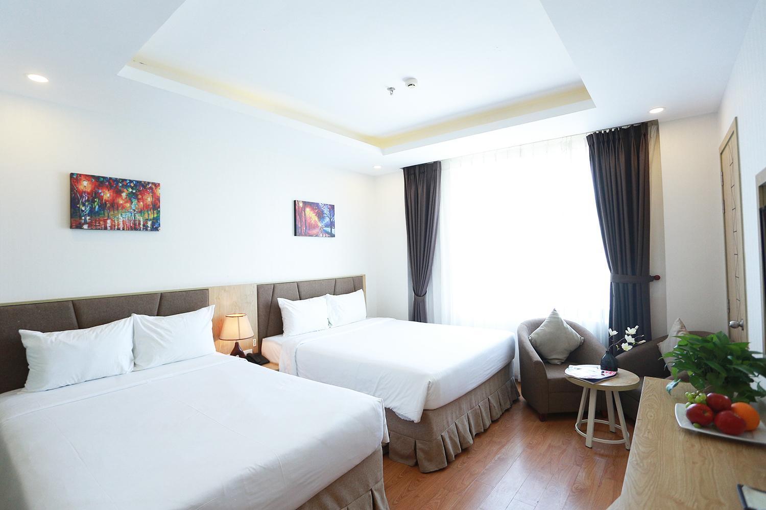 Lavencos Hotel Danang Exterior photo