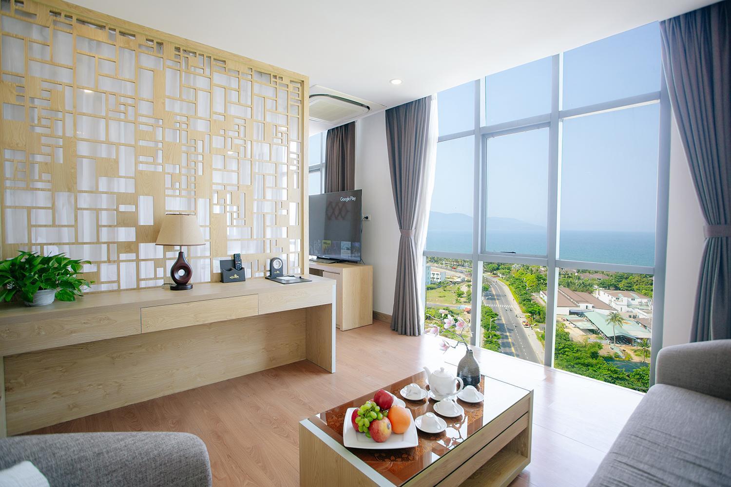 Lavencos Hotel Danang Exterior photo